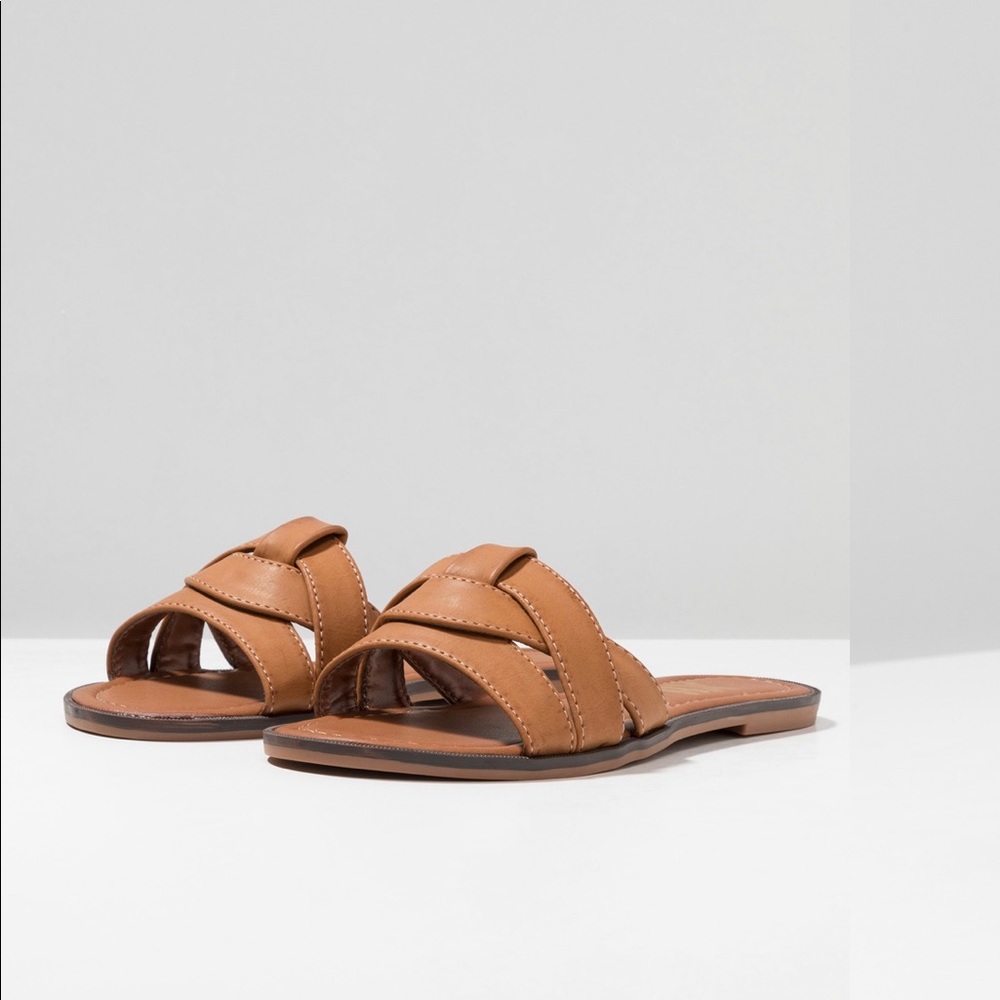 Slip on sandals - Picture 2 of 7